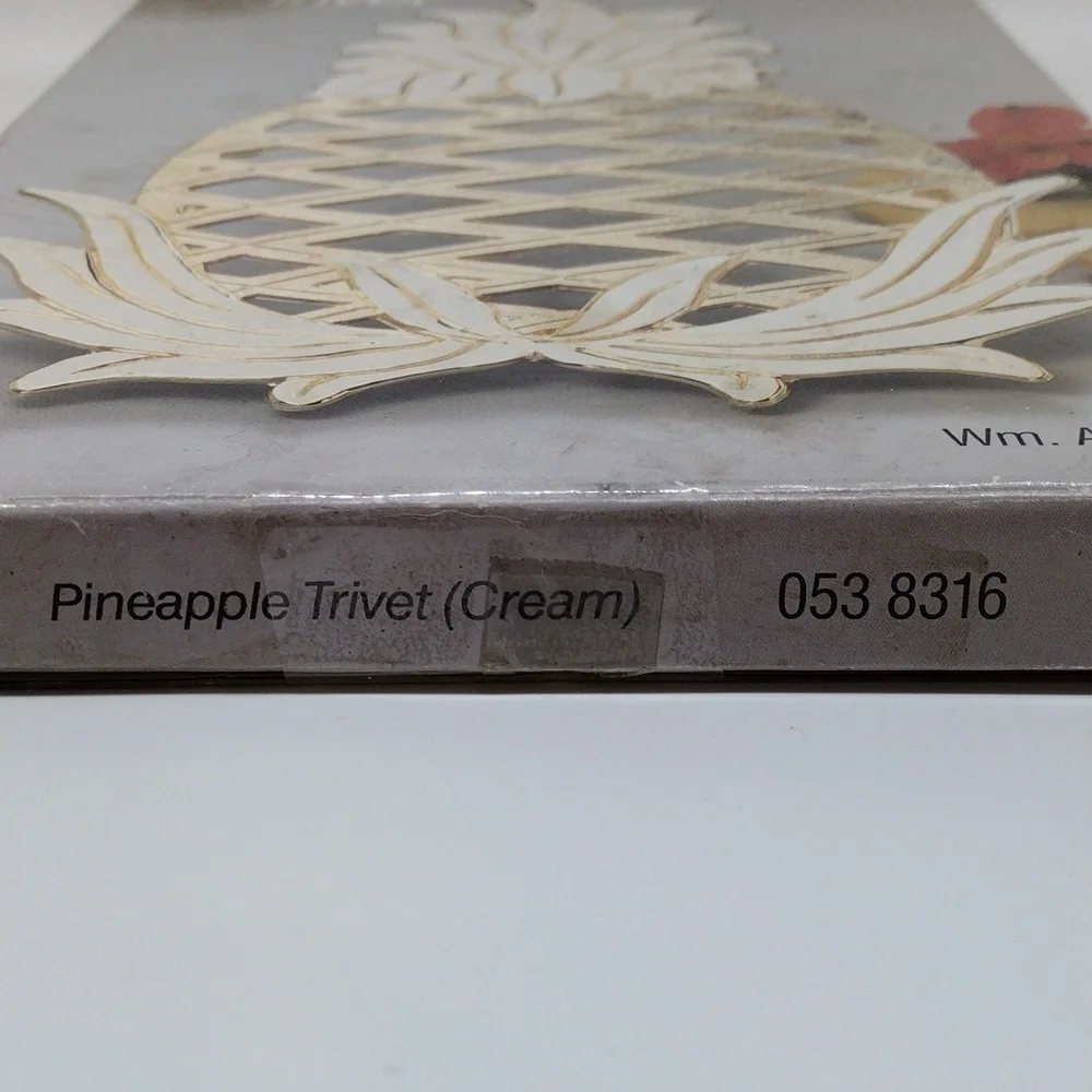 Vintage Wm.‎ A. Rogers Oneida Bronze/Enamel Plate Pineapple Trivet